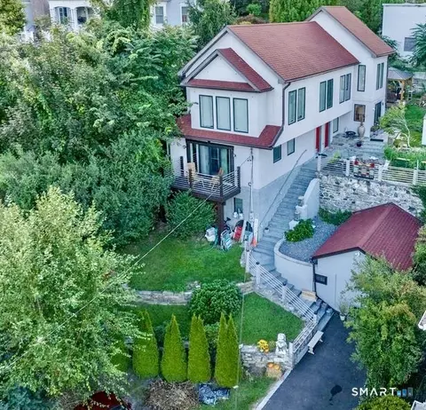 96 River Rd, Cos Cob, CT 06807