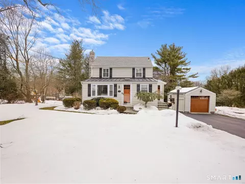 133 Rocky Rest Rd, Shelton, CT 06484