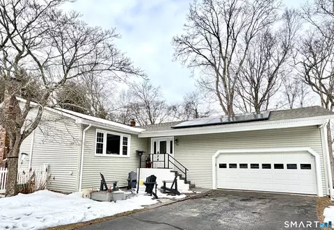 54 Charter Oak Dr, East Lyme, CT 06333