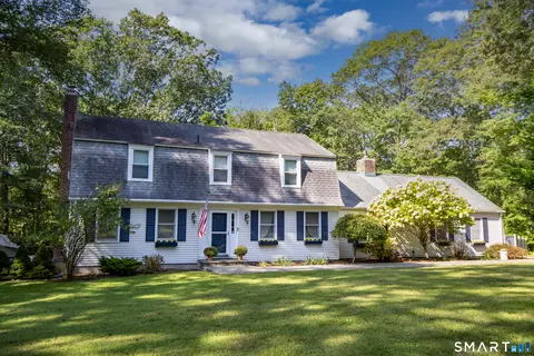 185 Ingham Hill Rd, Old Saybrook, CT 06475