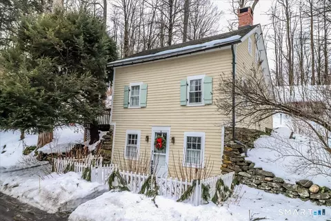 3 Gelston Rd, Sherman, CT 06784