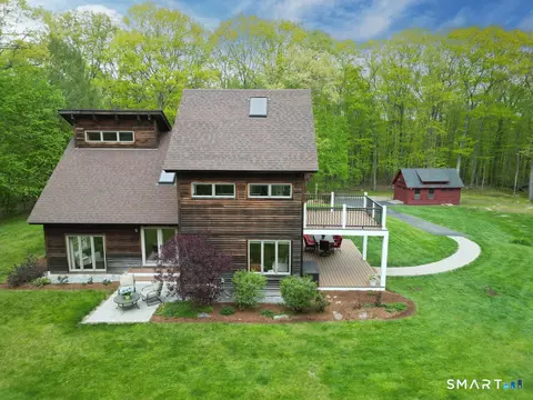 285 Dayton Rd, Glastonbury, CT 06073