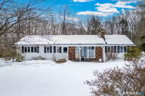 32 Ridgewood Dr, Harwinton, CT 06791