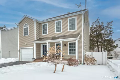 11 Westminster Ave, Shelton, CT 06484