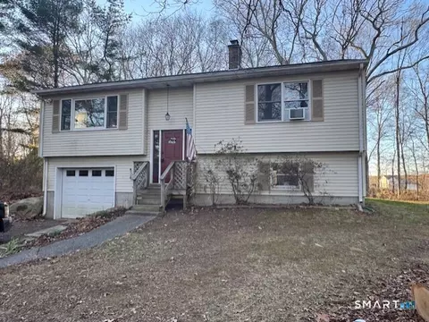 419 Colonel Ledyard Hwy, Ledyard, CT 06339