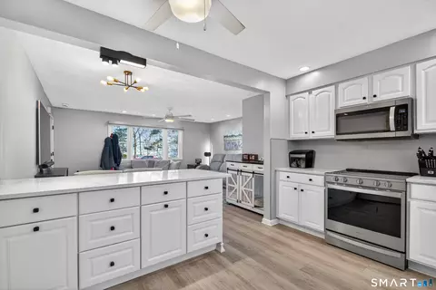 57 Hibiscus St #1, Fairfield, CT 06825