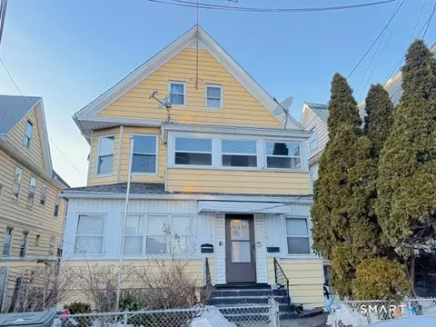 41-43 Washington Ter, Bridgeport, CT 06604