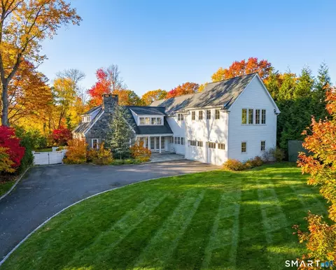 150 Hillspoint Rd, Westport, CT 06880