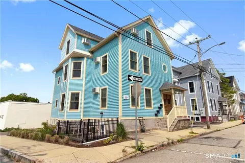 2 Coit St #1, New London, CT 06320