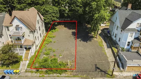 22 Ridgewood St, Waterbury, CT 06710