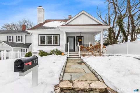 102 Hirsch Rd, Stamford, CT 06905