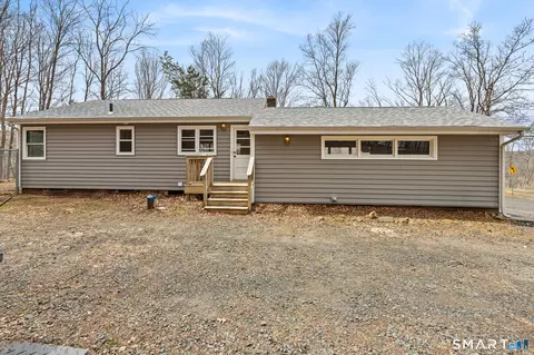 110 Stage Coach Rd, Durham, CT 06422