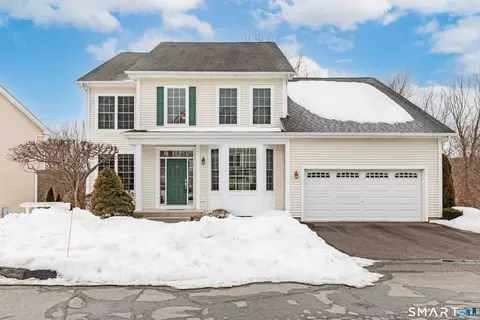 10 Gettysburg Rd #10, Southbury, CT 06488