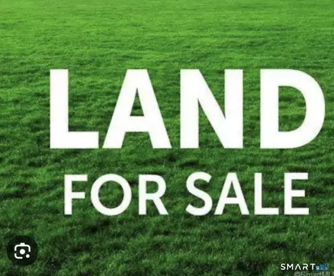 860 Briarwood Ave, Bridgeport, CT 06604