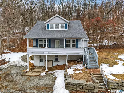 355 Route 163 Rte, Montville, CT 06353