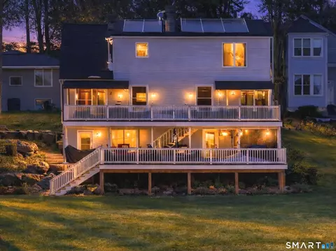 18 N Lake Shore Dr, Brookfield, CT 06804