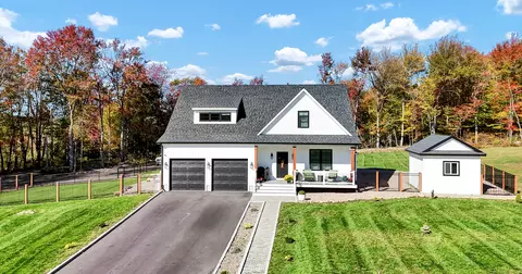 126 Harvard Pl, Burlington, CT 06013
