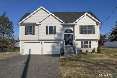 39 Westminster Ave, Shelton, CT 06484