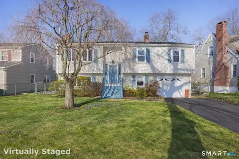 158 Mayfair Rd, Fairfield, CT 06824