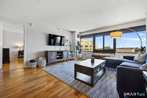 127 Greyrock Pl #1408, Stamford, CT 06901