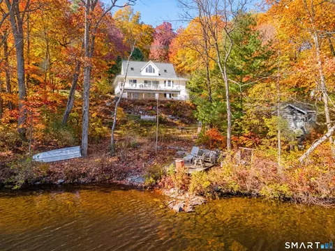 20 Wildwood Rd, Vernon, CT 06066