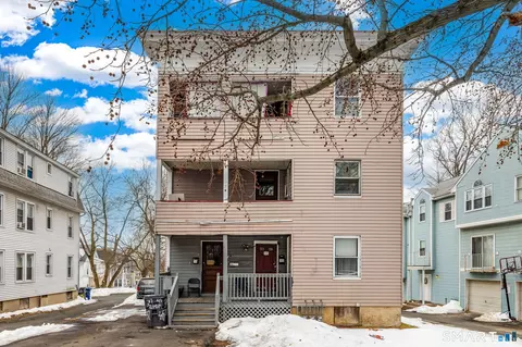 37-39 Zion St, Hartford, CT 06106