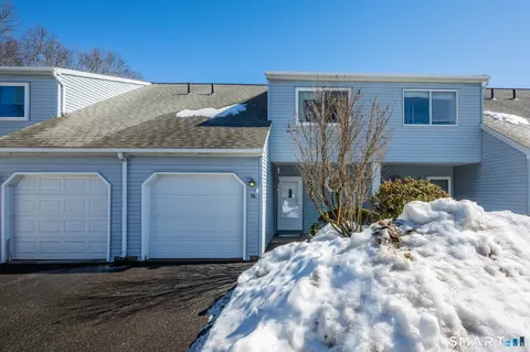 565 Clark Ave #56, Bristol, CT 06010