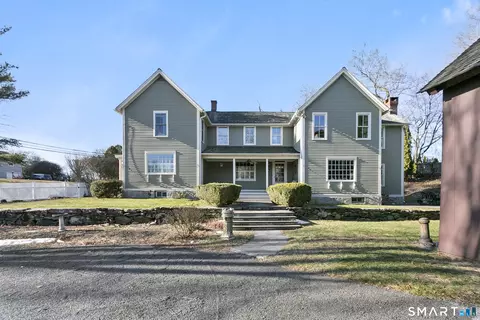 164 Farist Rd, Fairfield, CT 06825
