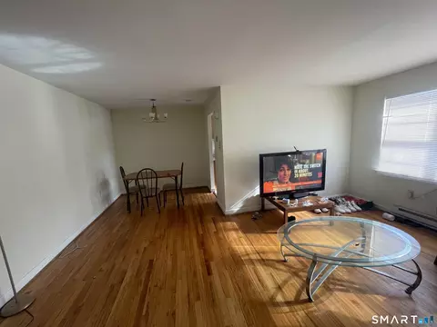 24 Merrill St #C2, Hartford, CT 06106