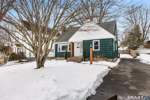 28 Beecher St, Southington, CT 06489
