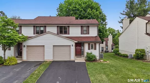 15 Potter Xing #15, Wethersfield, CT 06109