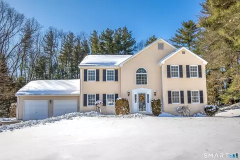 44 Oxbow Ln, South Windsor, CT 06074