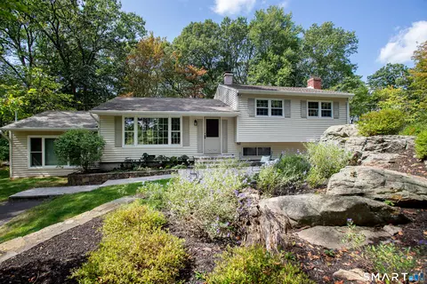 153 Bob Hill Rd, Ridgefield, CT 06877