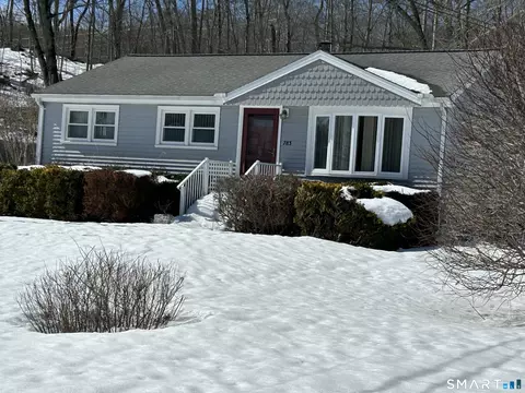783 Buddington Rd, Groton, CT 06340