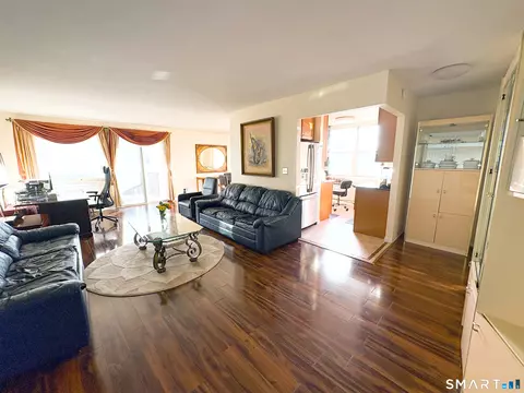 50 Glenbrook Rd #9C, Stamford, CT 06902