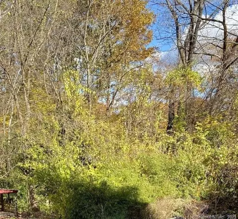 00 Ramsgate Ln, Barkhamsted, CT 06063