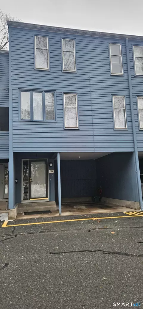 555 Hilliard St #A, Manchester, CT 06042