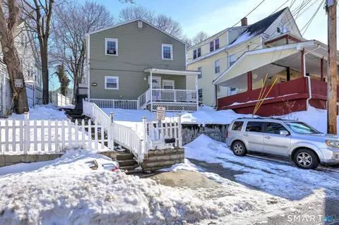 101 Hawkins St, Derby, CT 06418