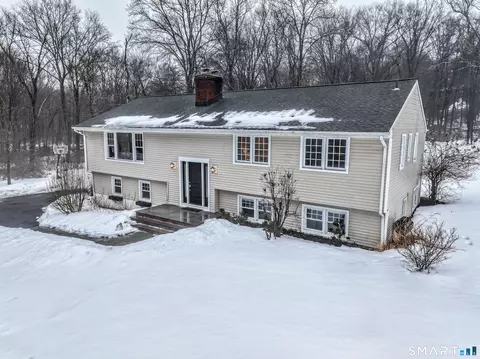 221 Catalpa Rd, Wilton, CT 06897
