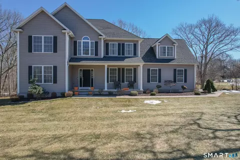 47 Arvida Rd, Wolcott, CT 06716