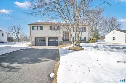 315 Diane Dr, South Windsor, CT 06074