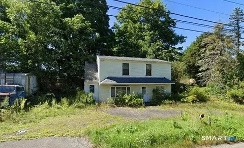 1545 Main St N, Woodbury, CT 06798
