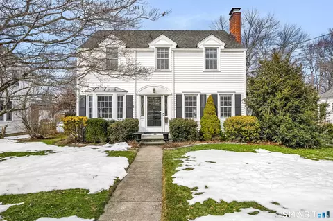 188 Henderson Rd, Fairfield, CT 06824