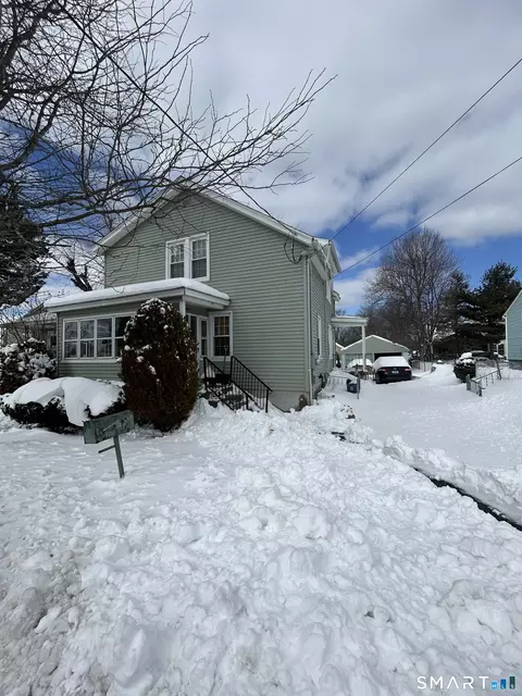 127 Rangely St, West Haven, CT 06516