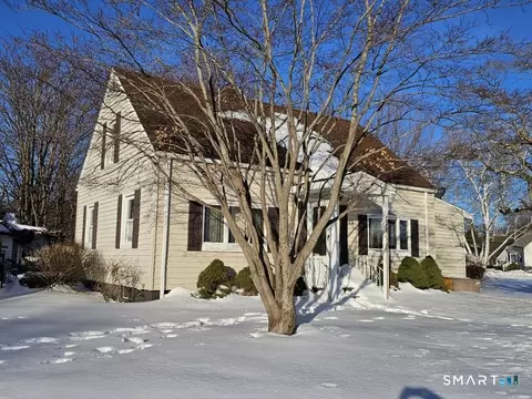 25 Rockwood Rd, Hamden, CT 06514