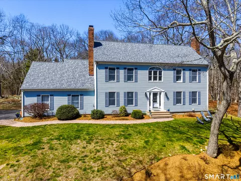 11 Covey Xing, Guilford, CT 06437