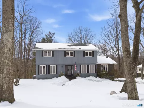 6 Windward Dr, New Fairfield, CT 06812