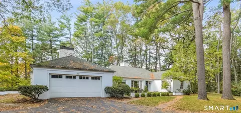 126 Hartford Tpke, Hamden, CT 06517