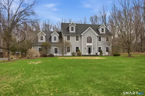 149 Ford Rd, Woodbridge, CT 06525