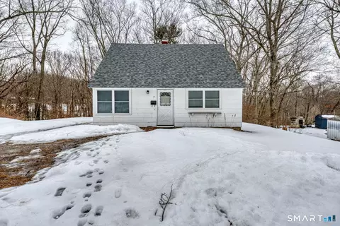 7 Ardman Dr, Willimantic, CT 06226